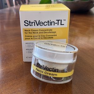 StriVectin neck and décolletage cream concentrate